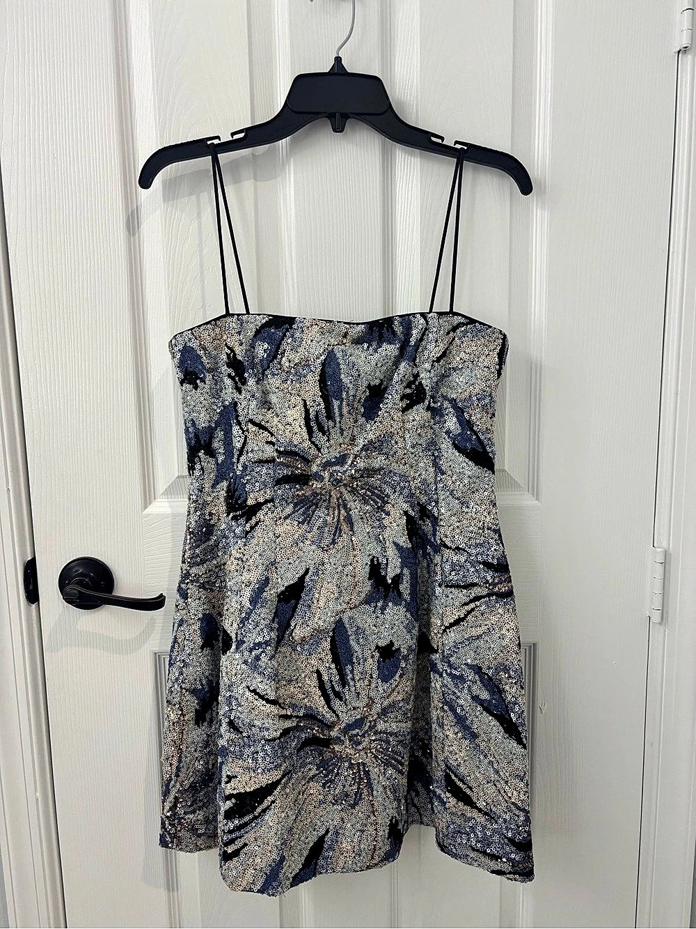 NWT Muse by Marchesa Azalea
Sequin Mini Dress in Twilight Size
6